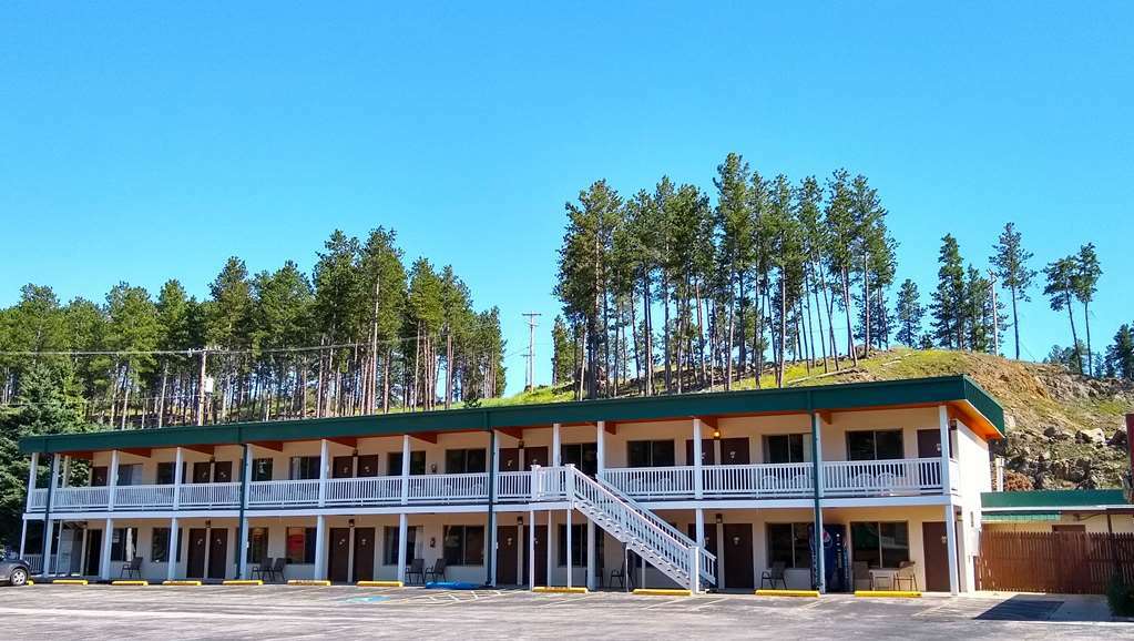 Magnuson Grand Rushmore View Hotel Keystone Exterior photo